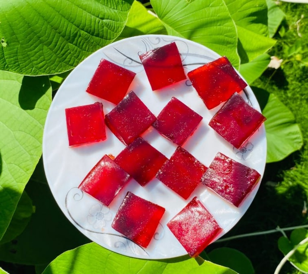 Strawberry Katli ( Delivery Available in Pan India)